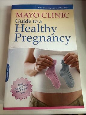Mayo Clinic Guide to a Healthy Pregnancy - Paperback Book